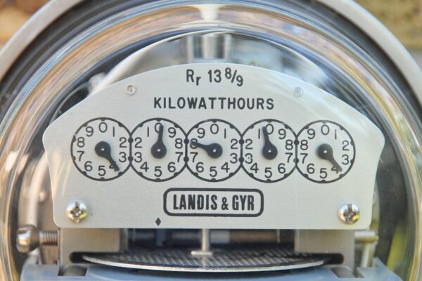 how to read electric meter