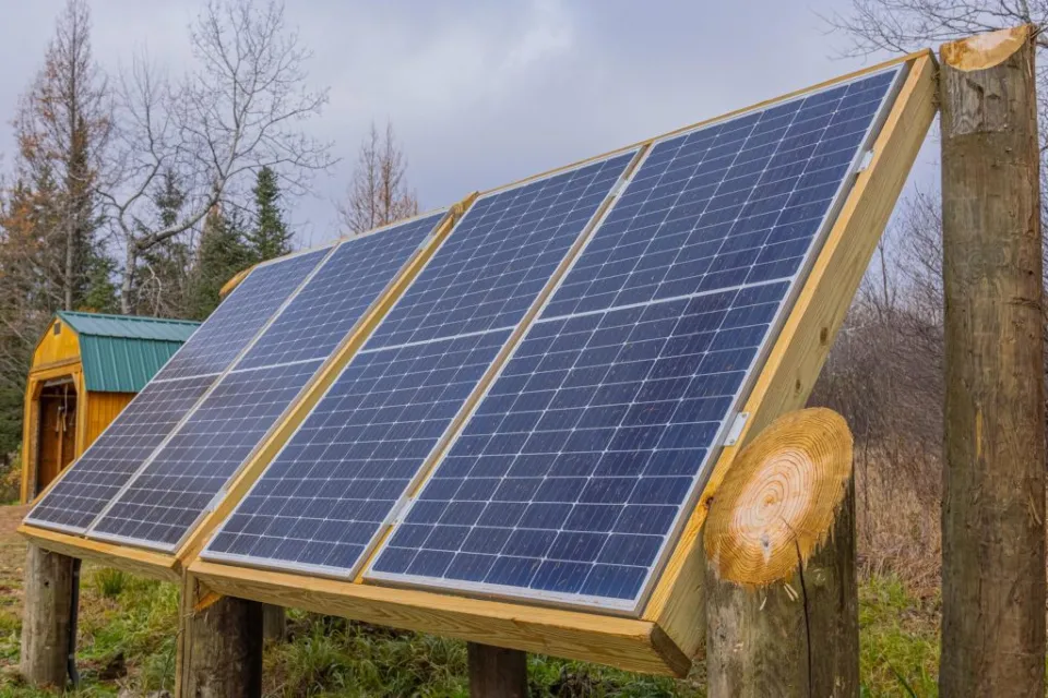 5 Best Off-grid Solar Systems in 2023: Power Your Home