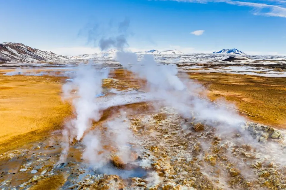 Advantages and Disadvantages of Geothermal Power Plants