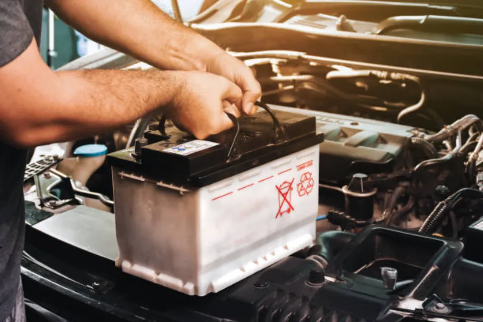 Are AGM Batteries Better Than Lead-acid? AGM Battery Vs. Lead-Acid Battery
