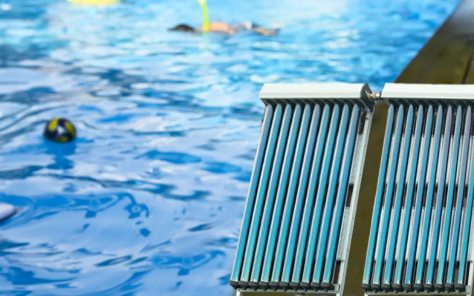 How Long Does a Solar Cover Take to Heat a Pool?