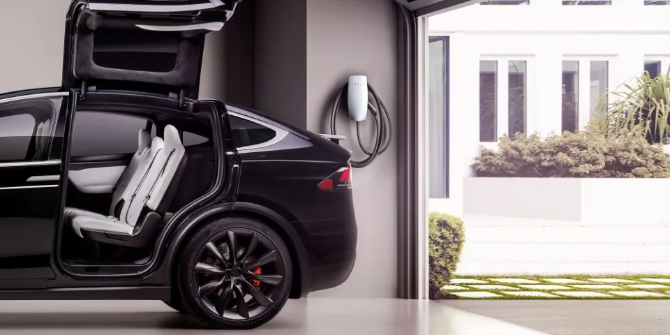 How Much Does It Cost to Charge a Tesla?