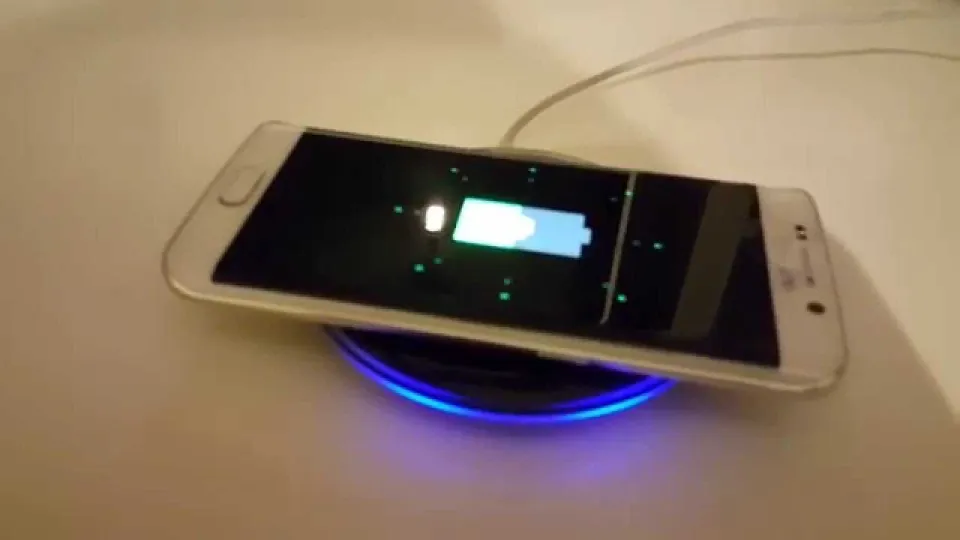 Samsung Wireless Charger Blinking Yellow: Causes & Fixes