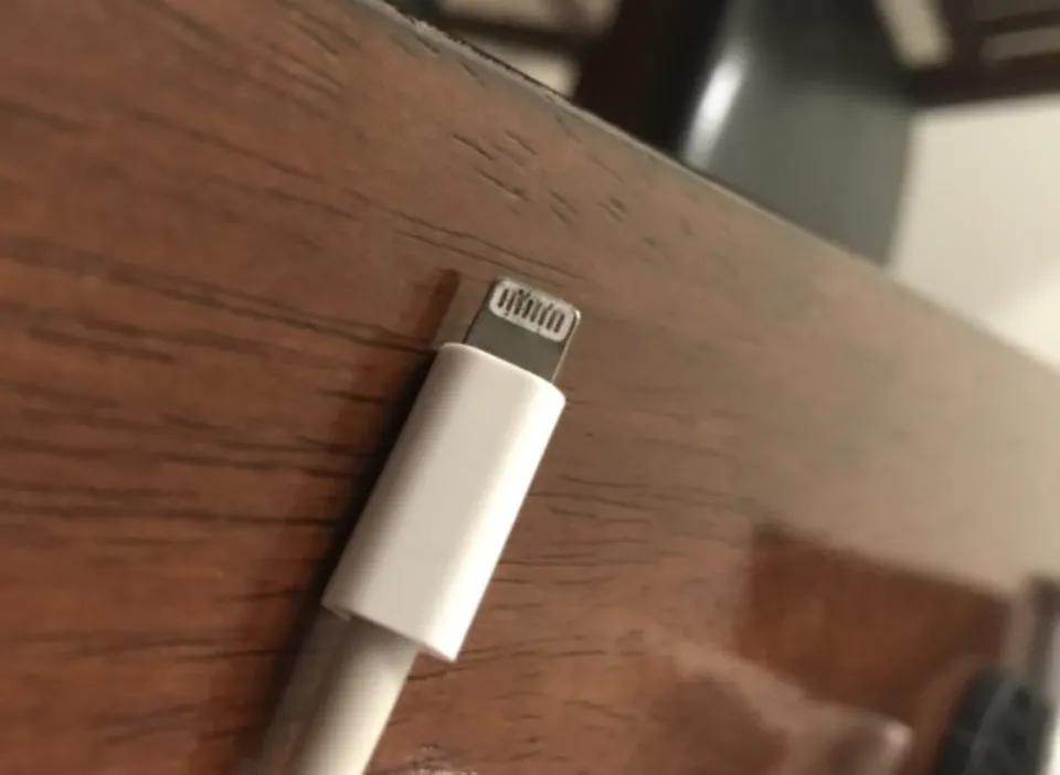 Why Does My iPhone Say My Charger is Not Supported? 10 Fixes