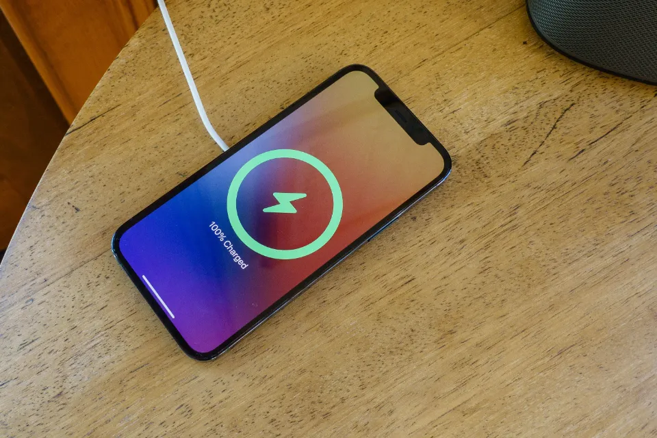 Why is My iPhone Not Turning on After Charging? Causes & Solutions
