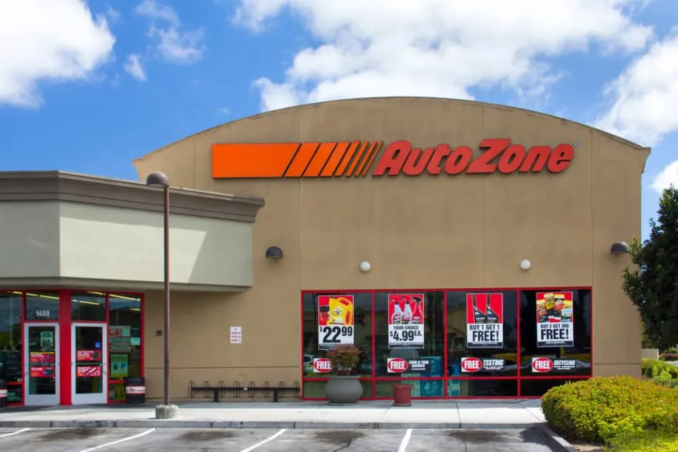 Will Autozone Change My Battery? Types Of Batteries It Installs