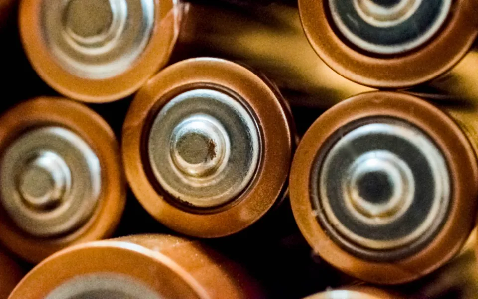 Alkaline Battery: Definition & Working Principles