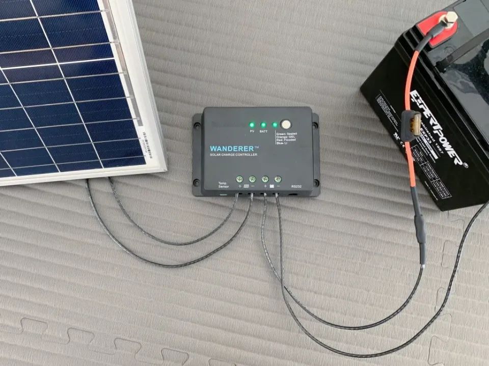 How to Charge a Battery from Solar Panels?