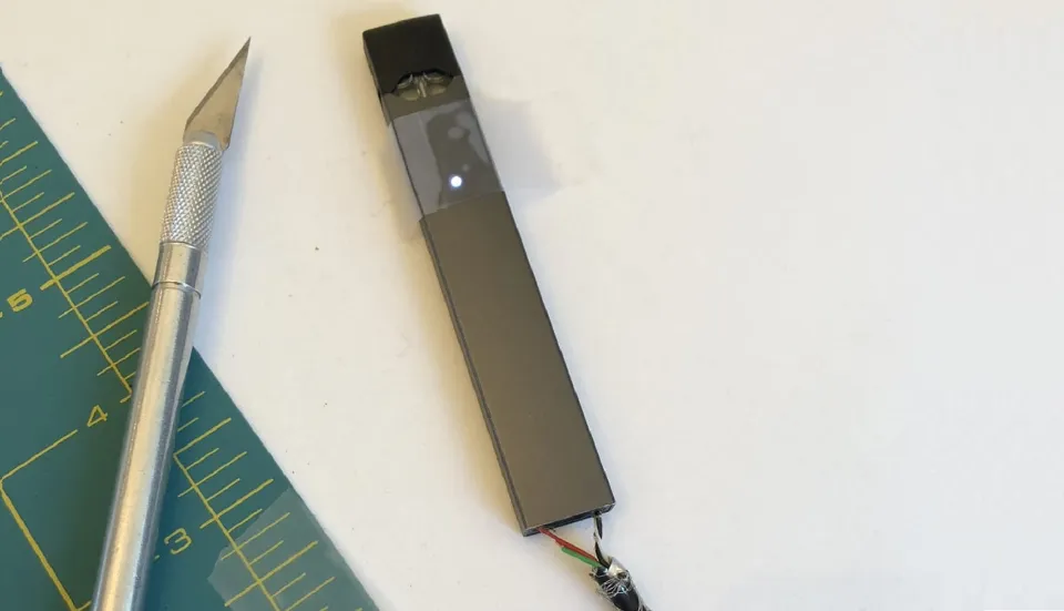 How to Charge a JUUL Without a Charger?
