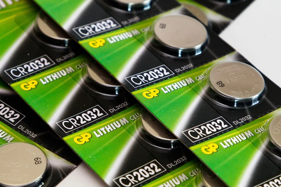 Lithium Vs Alkaline Batteries: Which is Better for You?